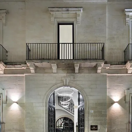 招待所 Mine & Yours